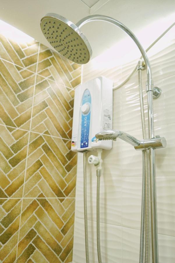 Topaz 1 Bedroom Suite Orochi Staycation Ph At Centrio Towers Cagayan de Oro Exterior photo