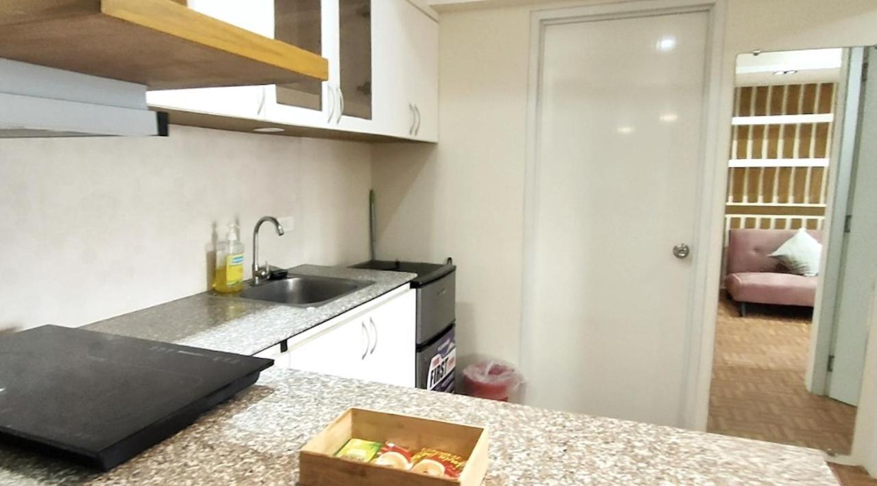 Topaz 1 Bedroom Suite Orochi Staycation Ph At Centrio Towers Cagayan de Oro Exterior photo