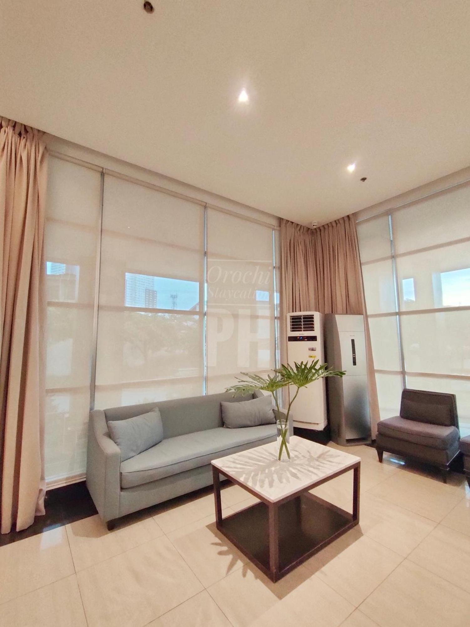 Topaz 1 Bedroom Suite Orochi Staycation Ph At Centrio Towers Cagayan de Oro Exterior photo
